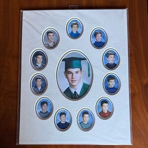 Nicole Ivory and Gold Photo Mat